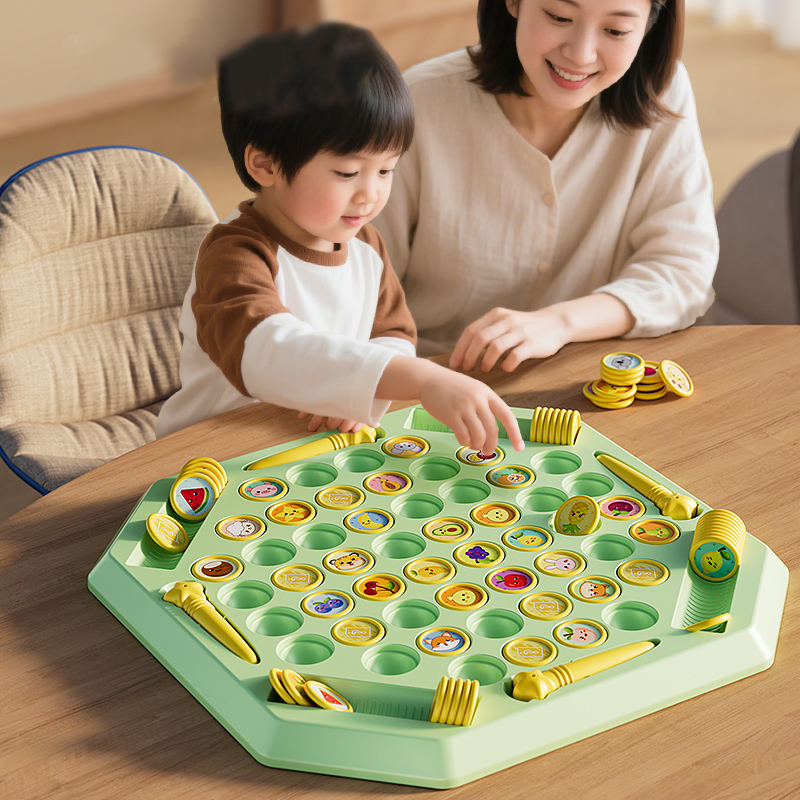 Board Game Flip 7 - Animal Flip Chess Fun Memory Game