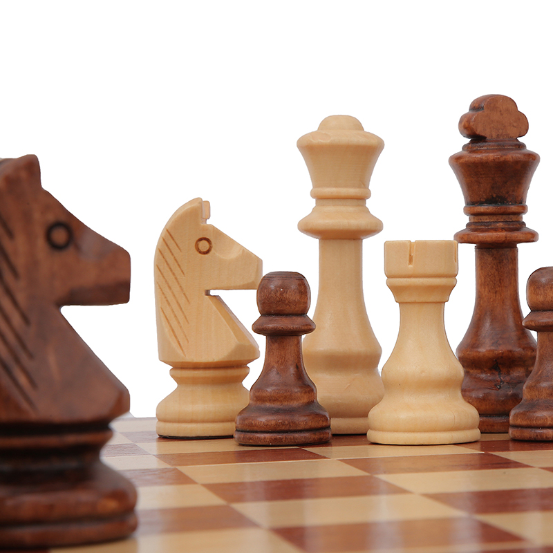 32 Pieces Wooden Chess King He - огляд і ціна Board Game Queen